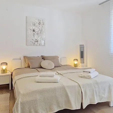 Apartment Emma By Interhome
